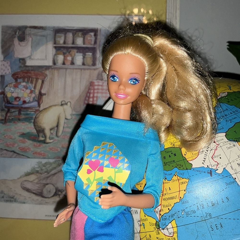 BARBIE Doll Vintage 1980s 1990s 80s 90s Blue Outfit Ring Blonde Blue Eyes